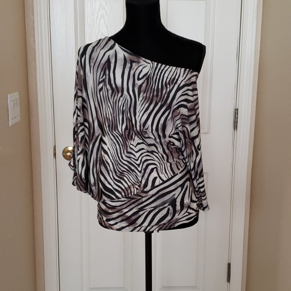 Unique Top Size S